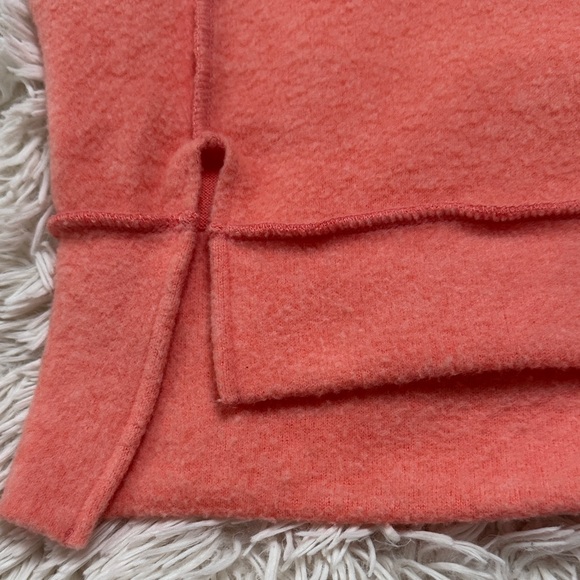 🎉HP🎉 Zenana Hacci Exposed Seam Sweater 💗 Coral - Picture 10 of 14